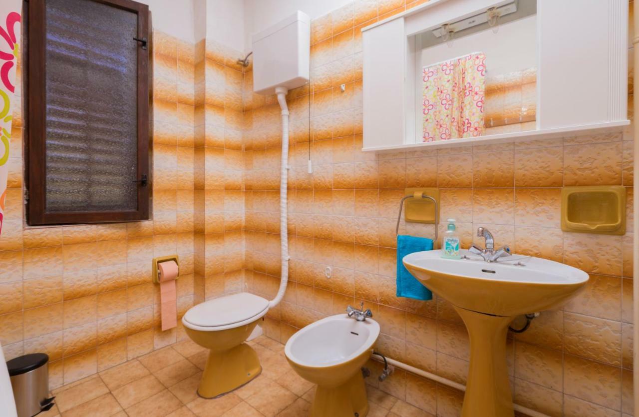 Apartment Villa Olga Πόρετς Εξωτερικό φωτογραφία